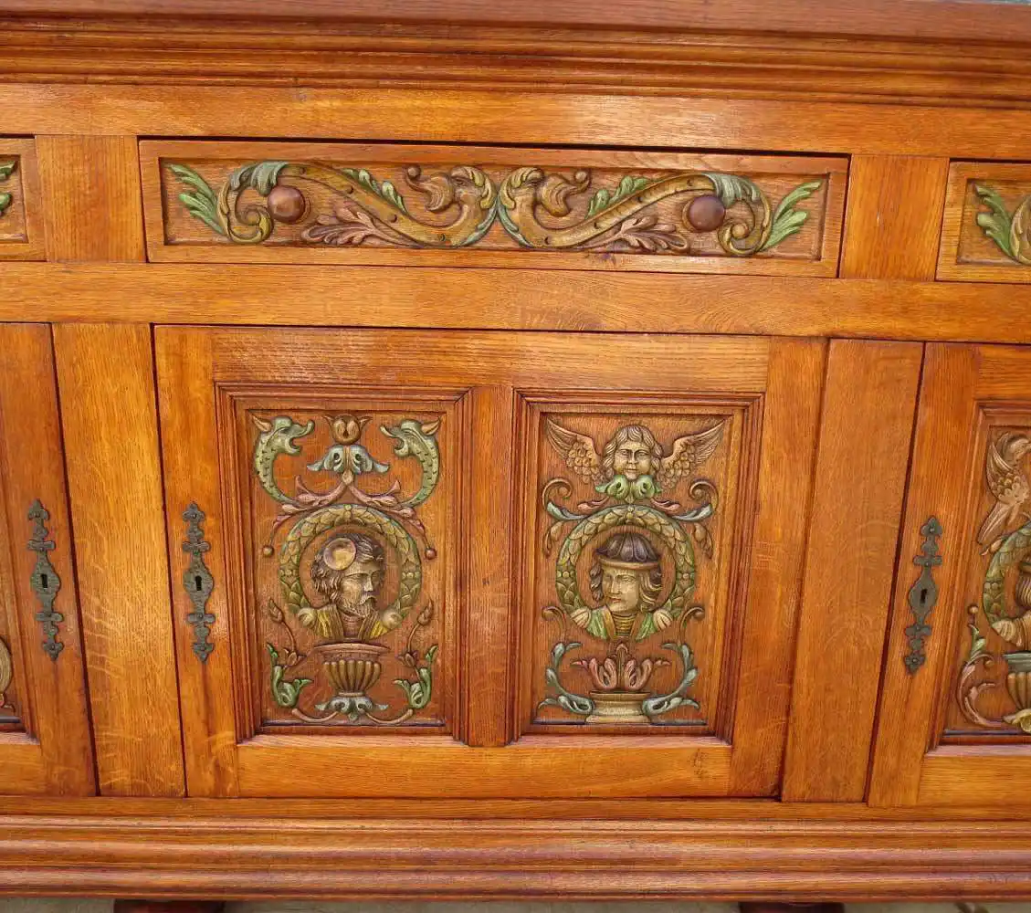 03-reznaya-mebel-na-stanke-chpu